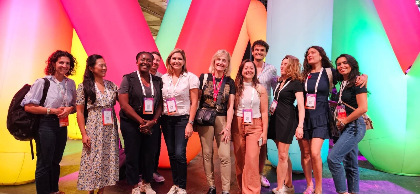 Groupe de femmes entrepreneures réunies lors d’un événement